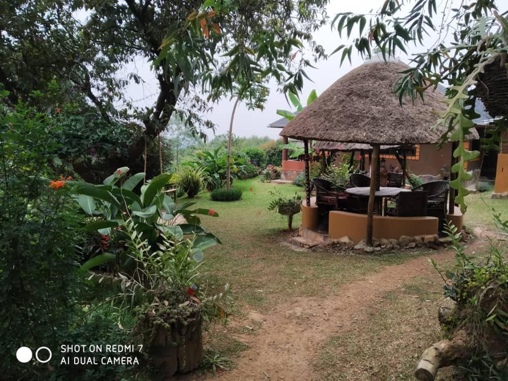 Mbarara Nyore Hillside Retreat מראה חיצוני תמונה